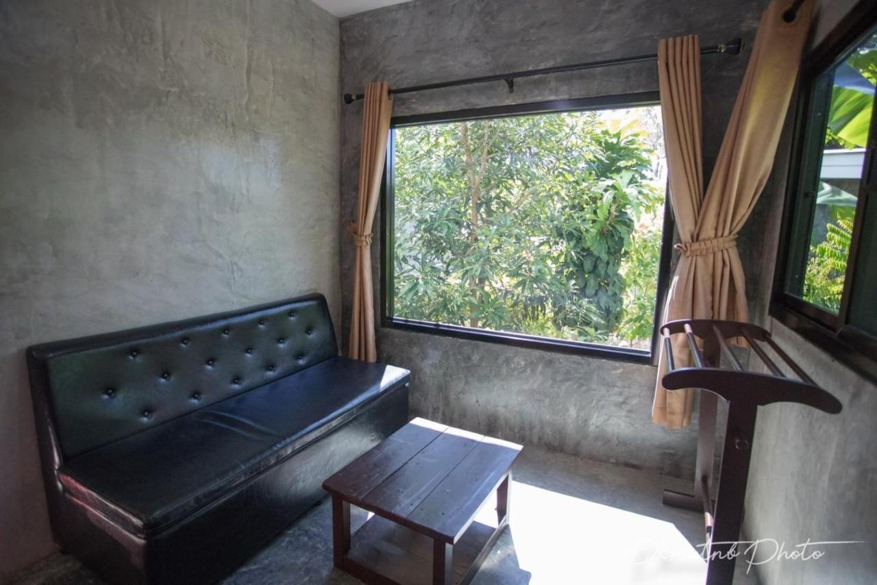 Sunshine On The Rock Hotel Ko Kut Bagian luar foto