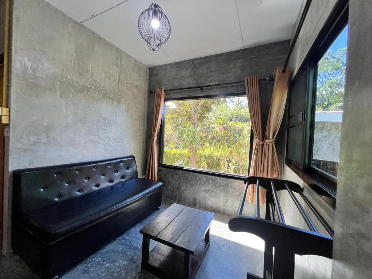 Sunshine On The Rock Hotel Ko Kut Bagian luar foto
